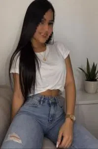 Escort latina delgada en Santa Cruz de Tenerife