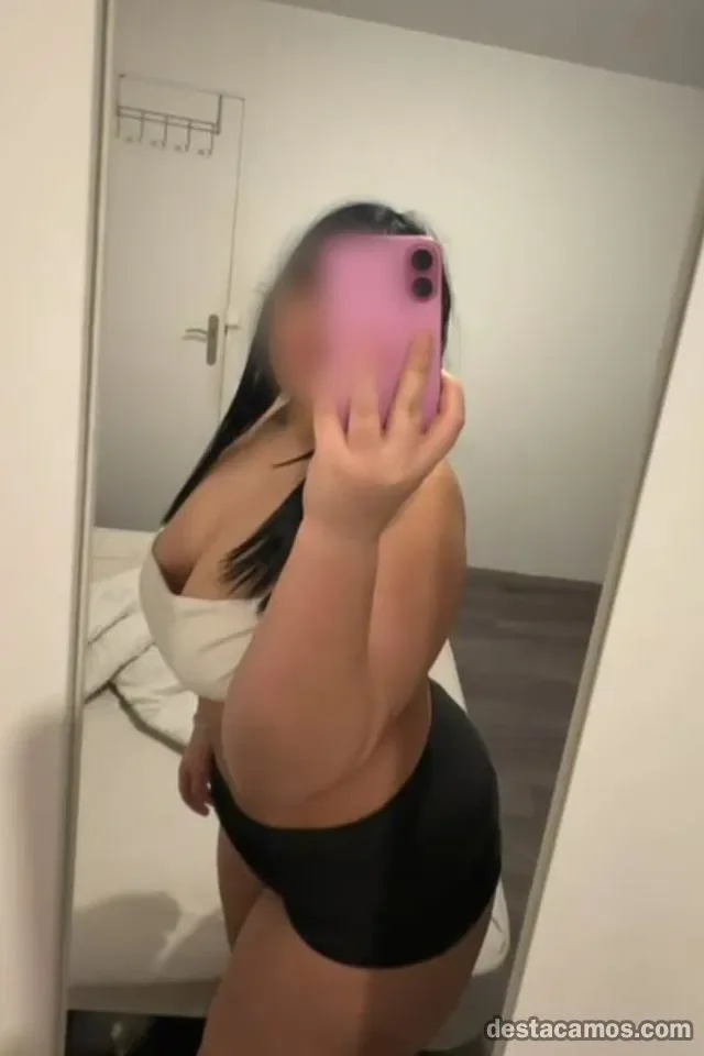 Escort latina curvy en Toledo