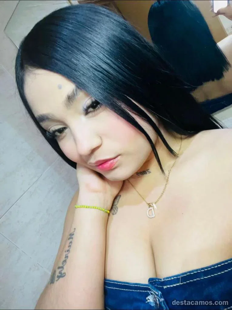 Escort latina curvy en Valencia