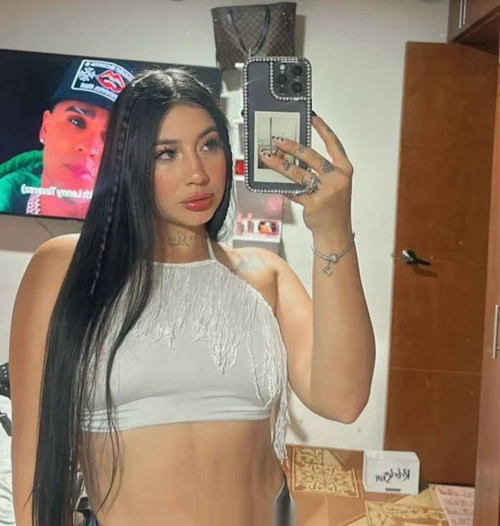 Escort latina curvy en Barcelona