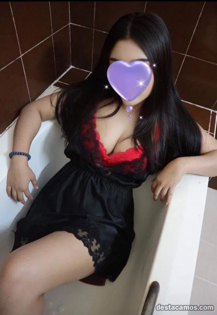 Escort latina curvy en Barcelona