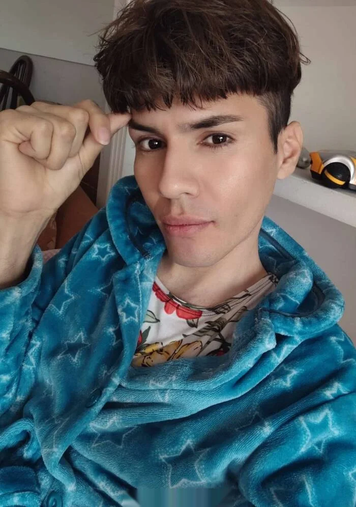 Escort latina delgada en Gijón