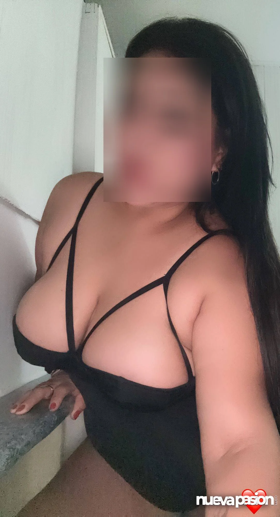 Escort latina curvy en Madrid