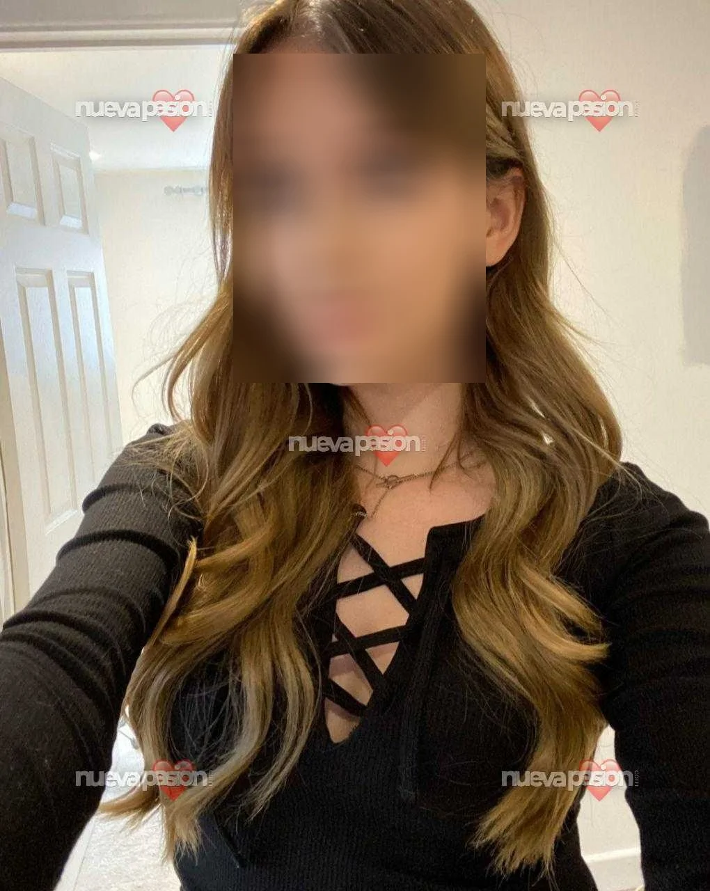 Escort latina delgada en Gijón