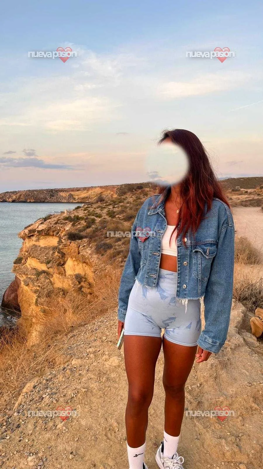 Escort latina delgada en Madrid