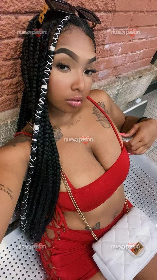 Escort mulata curvy en Paterna