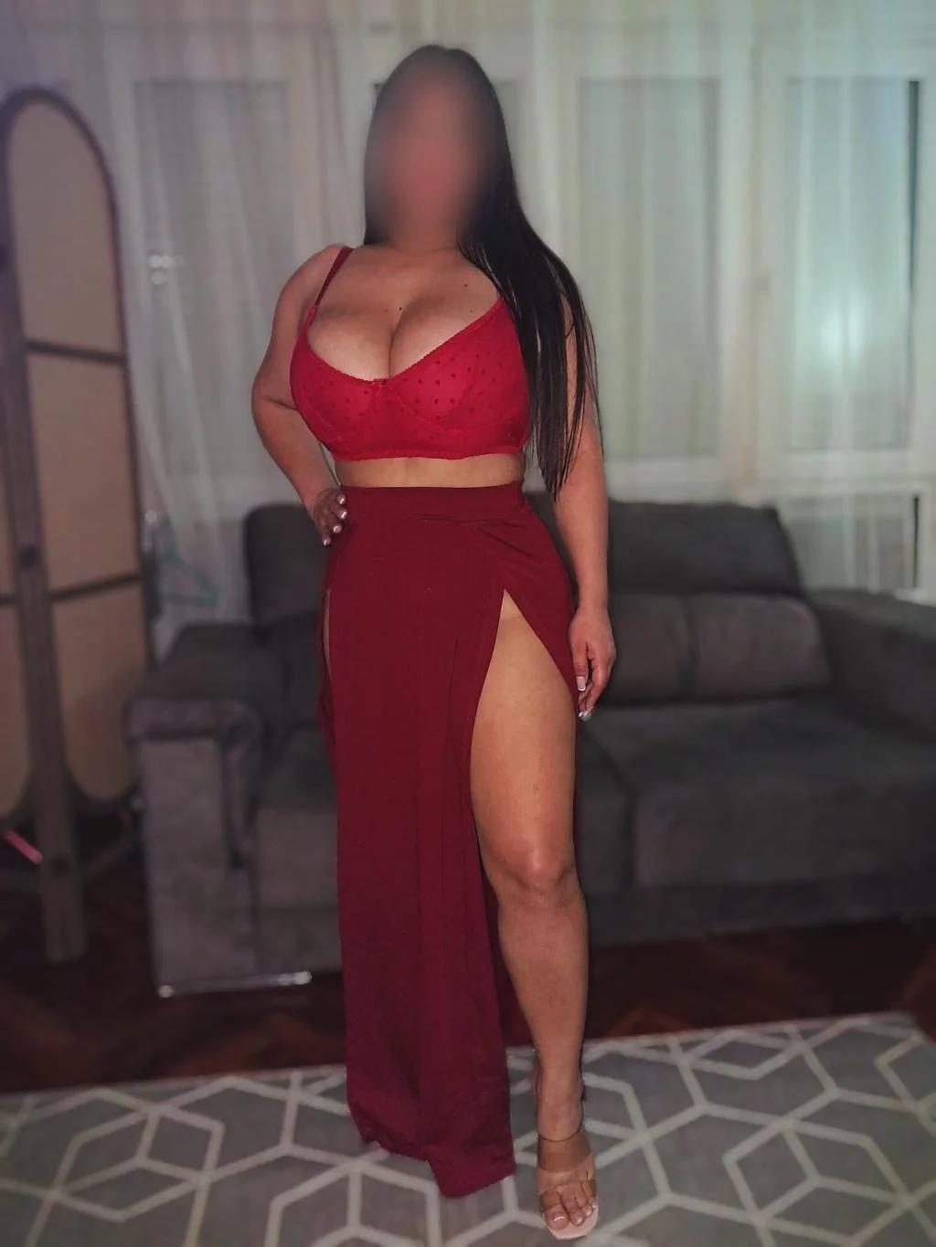 Escort latina curvy en Santander