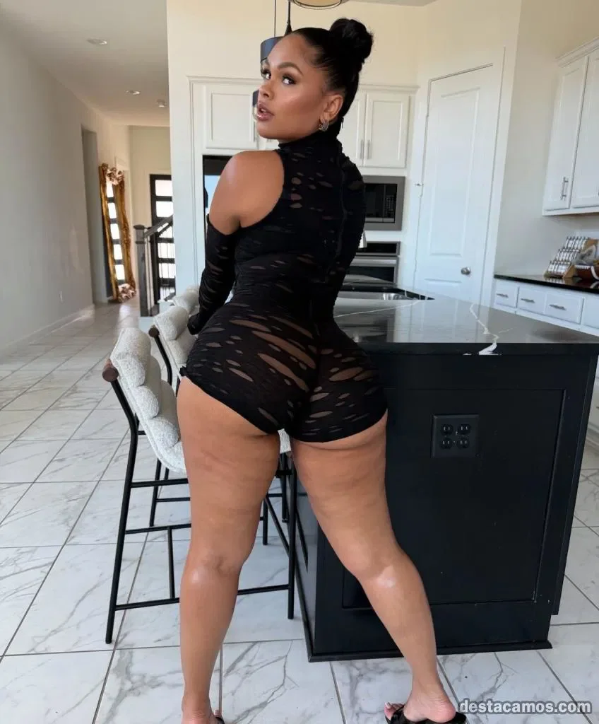 Escort latina curvy en Tarragona