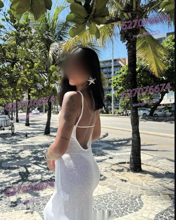 Escort latina curvy en Torrevieja