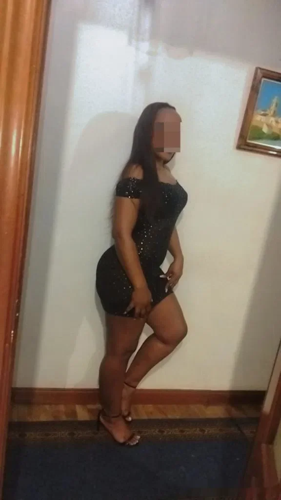 Escort latina curvy en Palencia