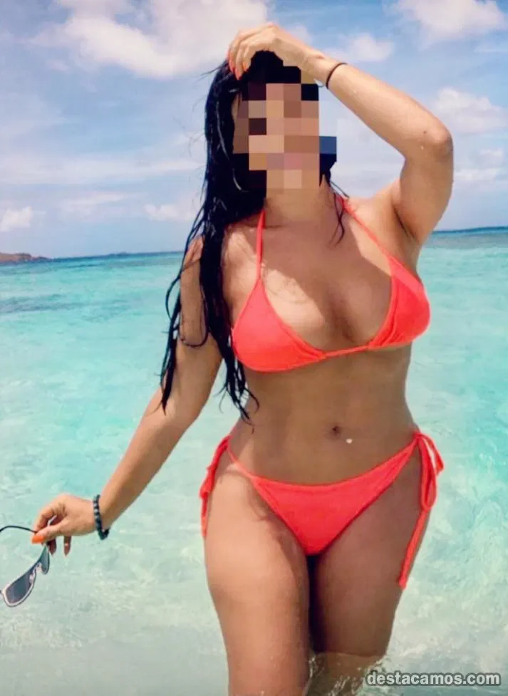 Escort latina curvy en Sevilla