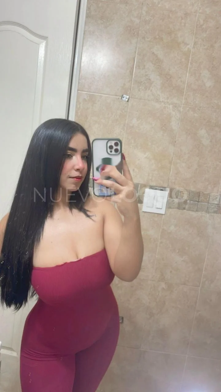 Escort latina curvy en Valencia