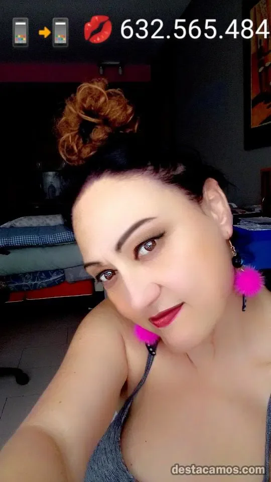 Escort latina curvy en Tarragona