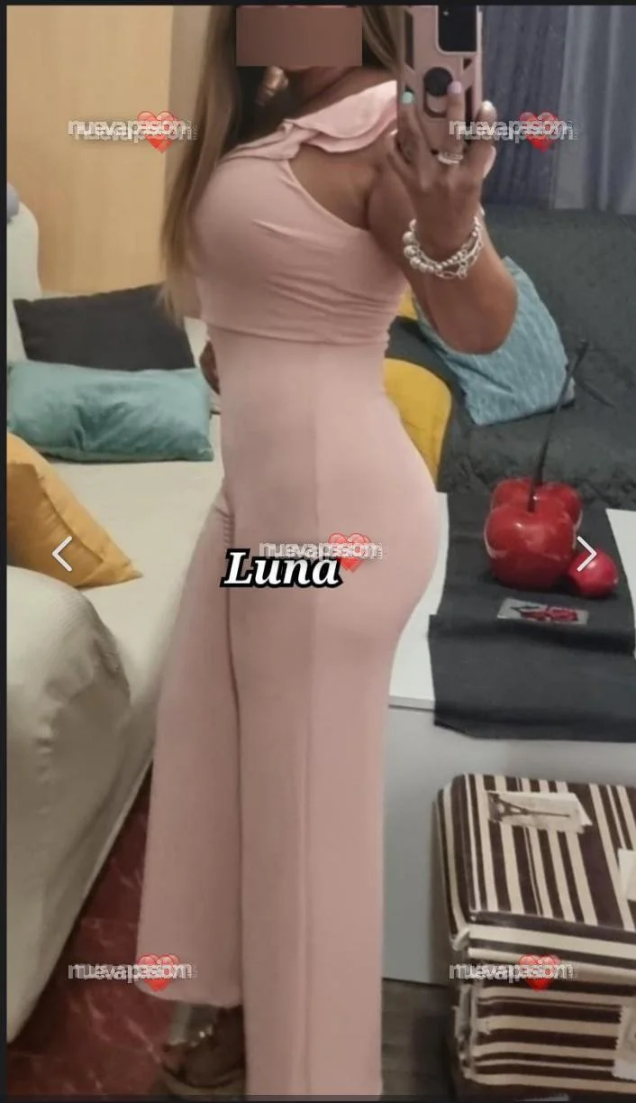 Escort latina curvy en Sevilla