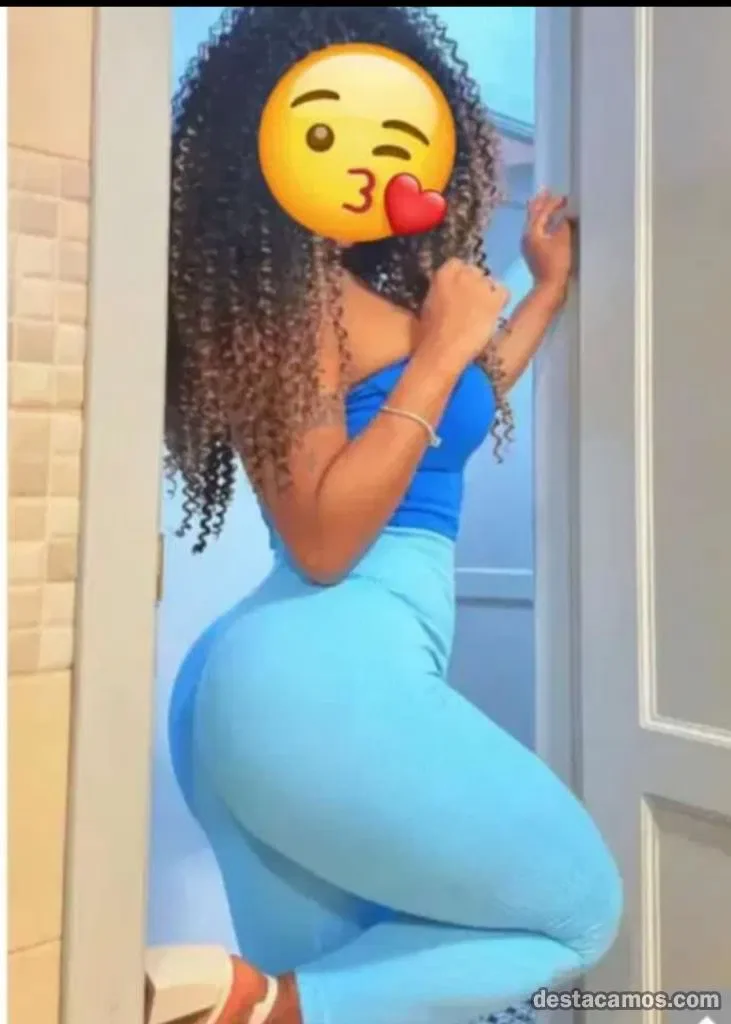 Escort mulata curvy en Córdoba