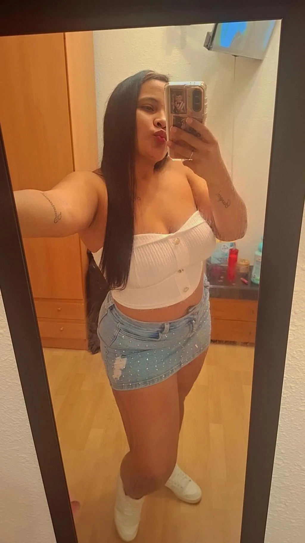 Escort latina curvy en Oviedo