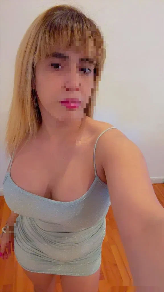 Escort latina curvy en Madrid