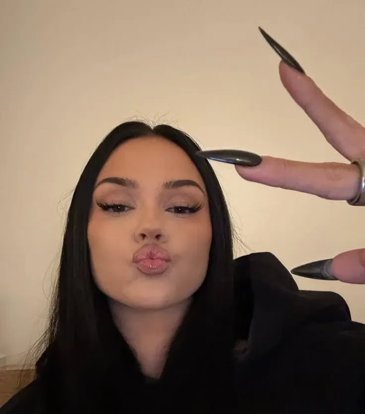 Escort latina curvy en Oviedo