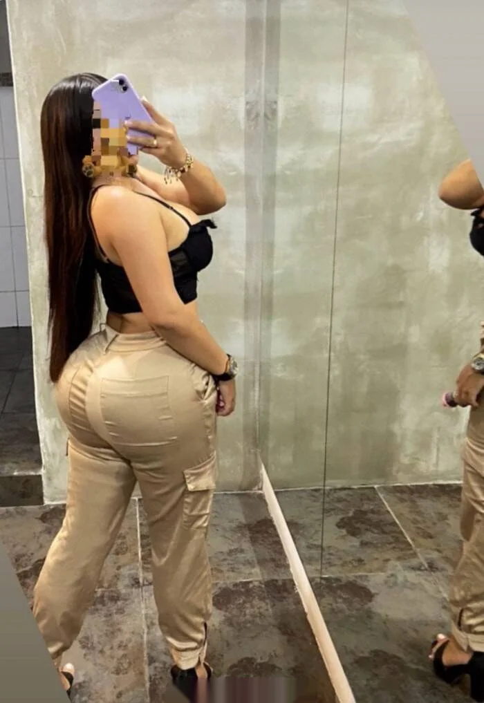 Escort latina curvy en Palacios y Villafranca, Los