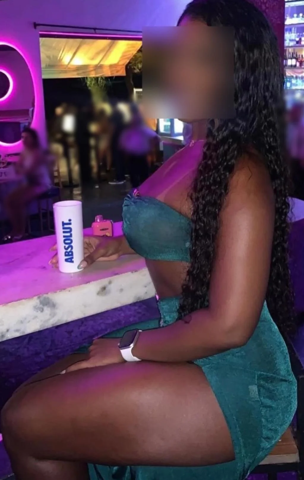 Escort mulata curvy en Bilbao