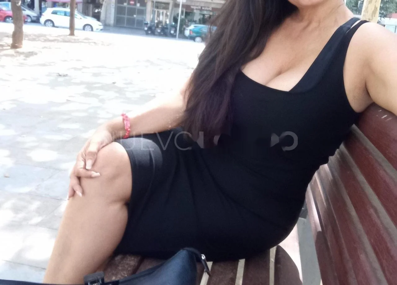 Escort latina curvy en Barcelona